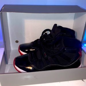 Used JORDAN RETRO BRED 11 MENS SIZE 8.5 Price Negotiable